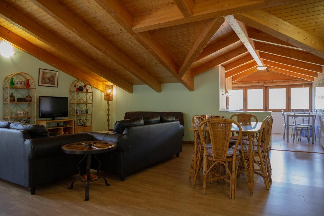 Casa Rural Mirador De Pinares ซานเลโอนาร์โด เด ยาเกว ภายนอก รูปภาพ